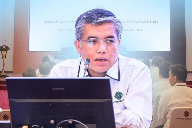 Menaker Yassierli angkat bicara terkait pembukaan lapangan kerja hingga seleksi karyawan yang menjadi sorotan.