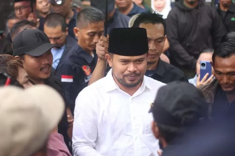 Abang Ijo Hapidin, Wabup Purwakarta 2024, memiliki total kekayaan Rp 12,8 miliar. Berikut rincian asetnya yang dilaporkan ke e-LHKPN. (Dok. Pribadi)