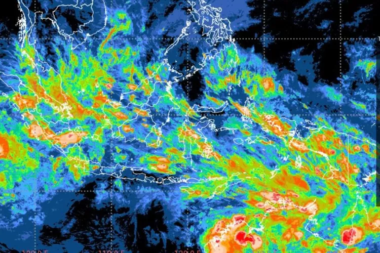 Hati-Hati! Indonesia Diawasi Oleh Cuaca Ekstrem Dan Ancaman Bencana ...