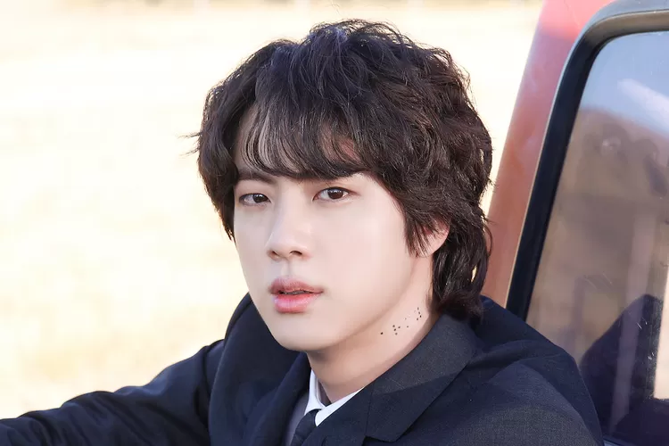 Jin BTS Terpilih Sebagai Idol yang Paling Dinantikan pada Tahun 2024