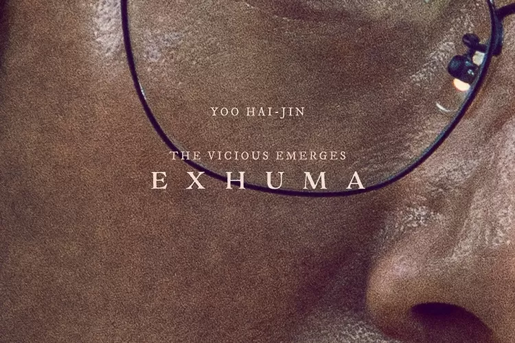 Film 'Exhuma' Merilis Poster Karakter Choi Min Sik, Kim Go Eun, Lee Do Hyun, dan Yoo Hae Jin!