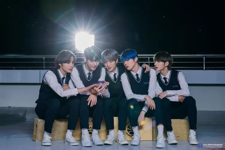 Lagu TXT 'Run Away' Melampaui 200 Juta Streaming di Spotify (BIGHIT MUSIC)