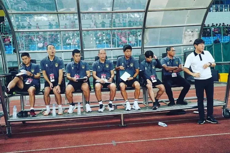 Terbaru, Ini Susunan Pelatih Timnas Indonesia, Ada Legenda Persib ...