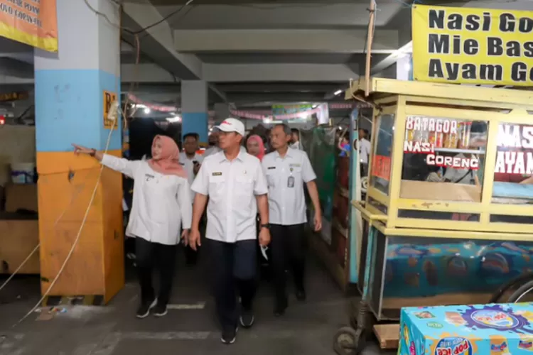 Optimalisasi Penataan Pedagang Kaki Lima Pkl Oleh Pemerintah Kota