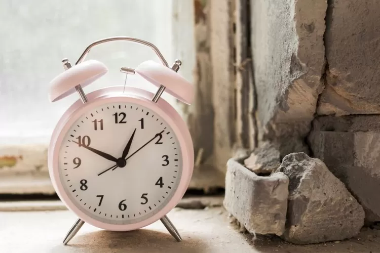 Ilustrasi jam kiamat yang menunjukkan dunia lebih dekat dengan kehancuran