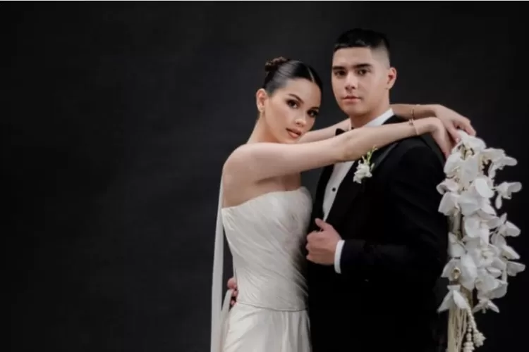Potret pasangan Al Ghazali dan Alyssa Daguise yang menikah hari ini, Senin, 16 Juni 2025