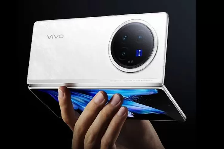 Dapatkan update Android 15 untuk Vivo X Fold3 Pro! Nikmati fitur baru, performa lebih baik, dan pengalaman pengguna yang lebih seru. (Vivo / HukamaNews.com)