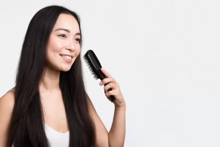 Ilustrasi peruntungan horoskop Shio Monyet dan Shio Ayam berlaku besok Sabtu 27 April 2024 (Freepik.com/freepik)