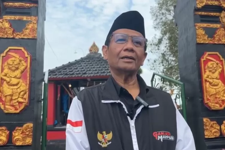 Mahfud MD siapkan surat pengunduran diri dari Menkopolhukam. Disampaikan langsung menghadap Presiden Jokowi (TL. Mahfud MD Official)