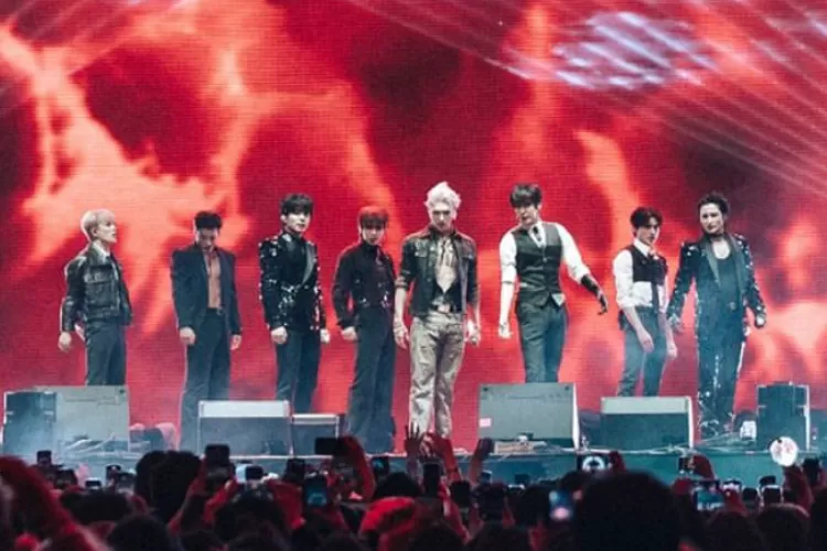 ATEEZ Kembali Sukses Kejutkan Penonton di Panggung Coachella 2024