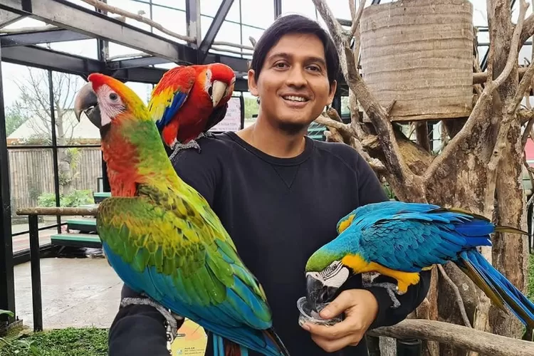 Lucky Hakim dipanggil Kemendagri ((Instagram.com/@luckyhakimofficial))