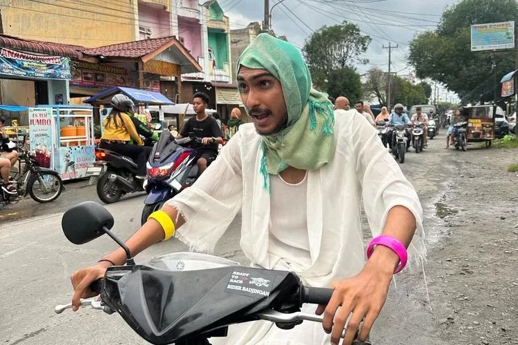 Biodata dan Profil Sonu Paii, YouTuber Medan dengan Karakter Mamak Karbol,  Lengkap Agama dan Instagram - Bali Populer