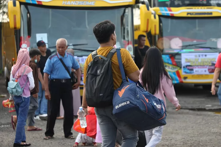 Kemenhub Gelar Mudik Gratis Nataru Dengan Tujuan 11 Kota Di Jawa ...