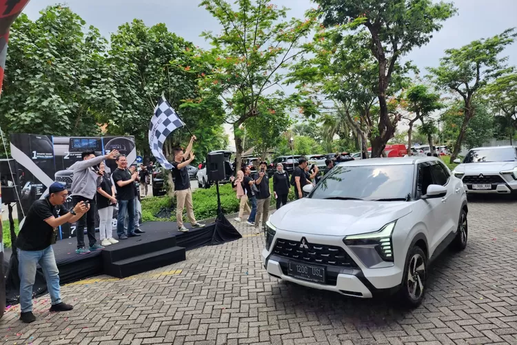 PT MMKSI kembali undang konsumen untuk ikut merayakan mengaspalnya Mitsubishi XForce di kota Bandung dan Surabaya (foto PT MMKSI)