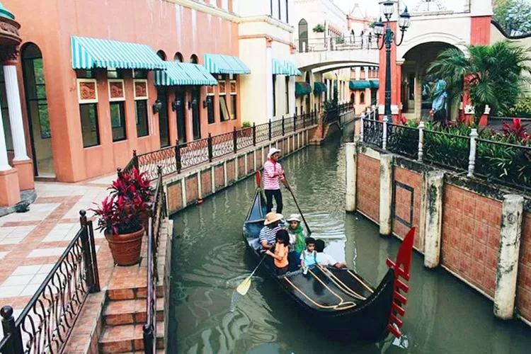 Kawasan wisata Little Venice Kota Bunga Estate, Jalan Hanjawar, Desa Sukanagalih Pacet, Kecamatan Cipanas, Kabupaten Cianjur. (Istimewa)