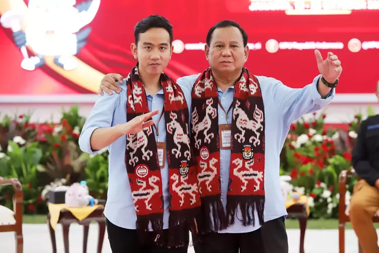 Rekonsiliasi Prabowo Dan Jokowi Melalui Gibran Rakabuming Dalam Pilpres ...