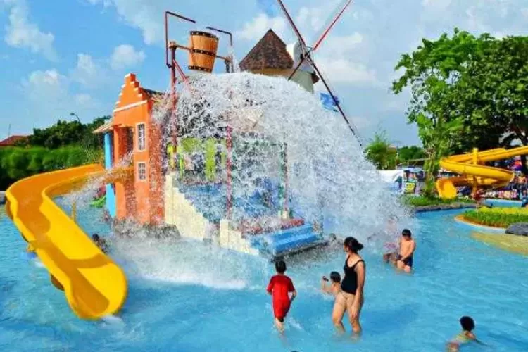 Yuk Seru-seruan Di Amsterdam Waterpark, Destinasi Wisata Air Unik Dan ...