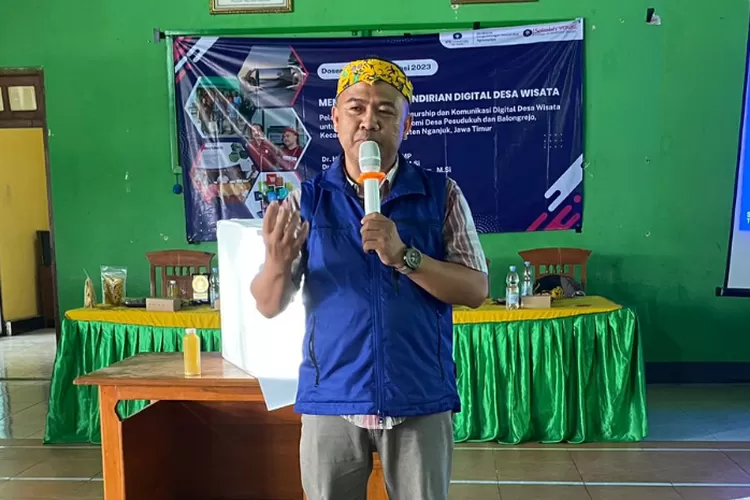 Ketua Tim DMI IPB University, Hudi Santoso saat memberikan penjelasan