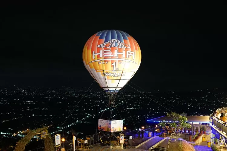 Ayo Nikmati Keindahan Kota Jogja Dari Ketinggian Di HeHa Sky View, Kamu ...