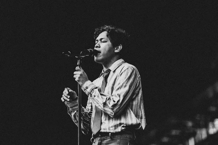 Lirik lagu Matahari Tenggelam - Hindia (Sumber: Instagram @wordfangs)