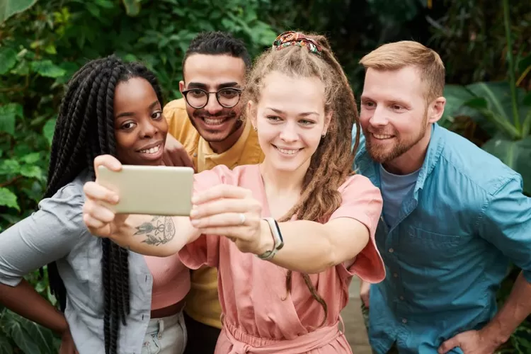 Rekomendasi 5 HP yang Kameranya Bagus Untuk Selfie