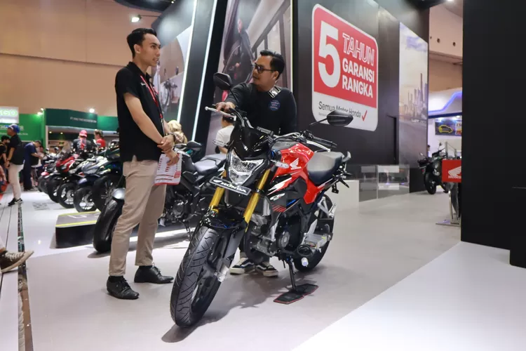 Honda memberikan garansi lima tahun untuk seluruh jenis motor