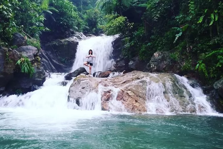 Pesona Keindahan Curug Hordeng Sentul Bogor Salah Satu Rekomendasi Destinasi Wisata Akhir Tahun