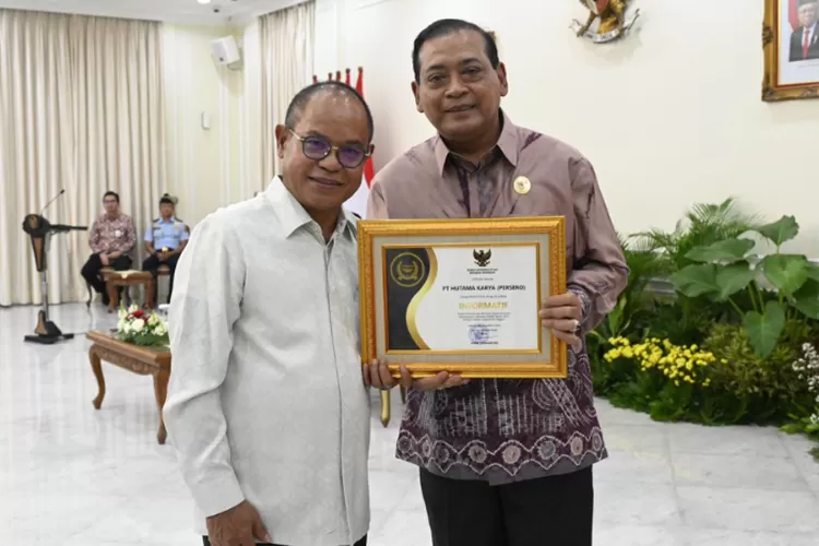 BANGGA : PT Hutama Karya&nbsp;kembali mengukuhkan predikat tertinggi dalam layanan keterbukaan informasi publik sebagai Badan Publik&nbsp;Informatif