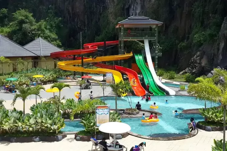 Pesona Nirwana Waterpark Soreang, Bandung. (Sumber: Dok Traveloka)