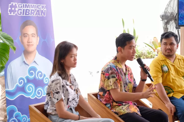 Cawapres 02, Gibran Rakabuming Raka saat menghadiri acara BEKRAF