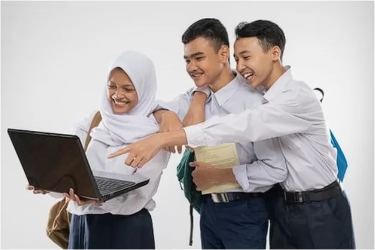 Ilustrasi - Pendaftaran PPDB Jawa Barat 2024 Tahap 2 (Freepik)