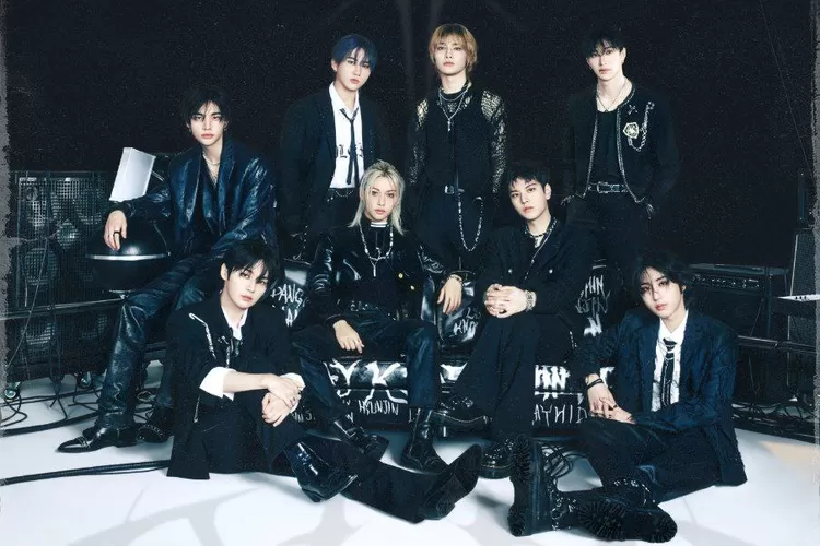 Stray Kids dikonfirmasi akan menggelar konser di Jakarta pada 21 Desember 2024 mendatang. (Sumber: Twitter @stray_kids)