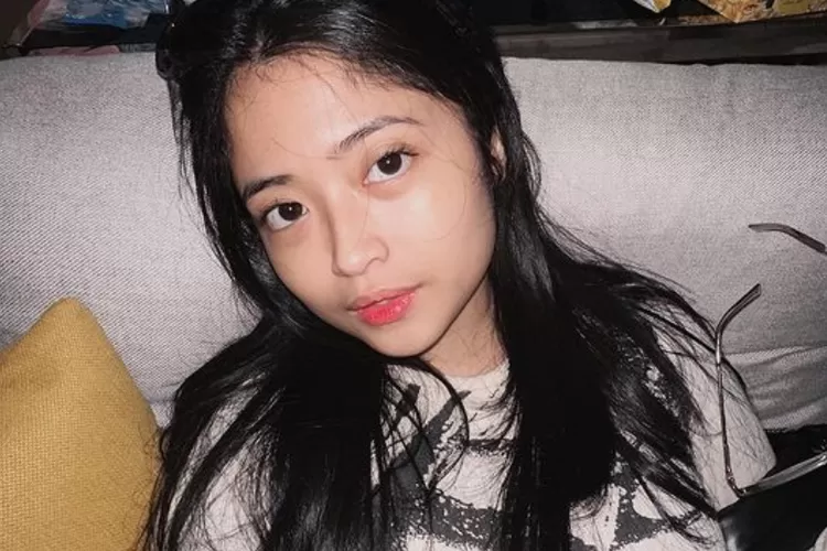 Potret Laras Gartiana, Selebgram yang Selingkuh dengan Kekasih Nabila R. (Sumber: Instagram@larasgartiana)