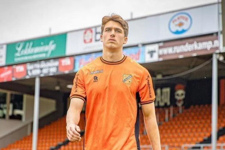 Striker Volendam U21, Mauro Zijlstra yang kembali dibicarakan untuk mengisi pos depan Timnas Indonesia (Sumber: Twitter @idn_abroad)