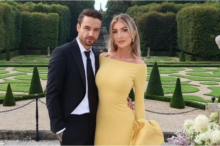 Liam Payne dan Kate Cassidy diduga terlibat konflik (Instagram/@kateecass)