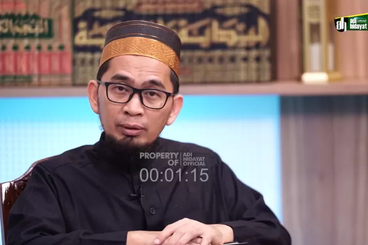 Kajian Ustadz Adi Hidayat: Allah Tidak Menganggap Puasa Orang yang Suka Bikin Hoax (Youtube/Adi Hidayat Official)