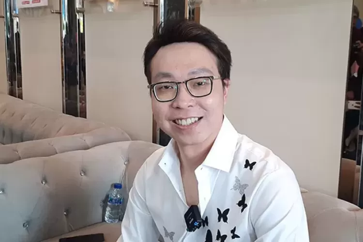 Dokter Richard Lee Minta Warganet untuk Tidak Berekspektasi Istrinya Mualaf dan Memeluk Islam (Dok.RBG/Istimewa)