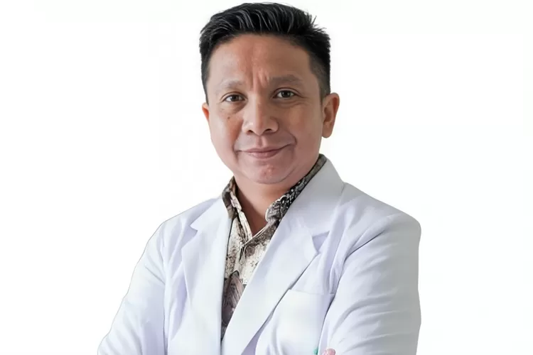 dr. Nazif, Sp.O.G., Dokter Spesialis Kandungan Berpengalaman di RSUD Cibinong. (Foto/Hermina Hospitals.)
