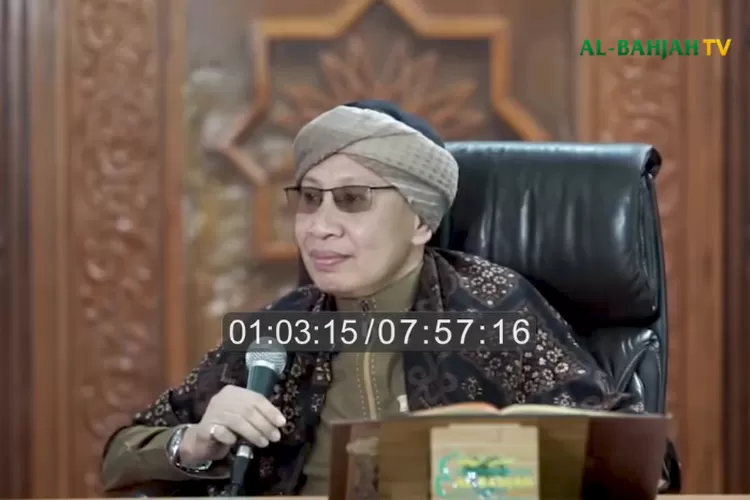 Apakah Berkumur Saat Berpuasa dengan Larutan Penyegar Dapat Membatalkan Puasa Ini Kata Buya Yahya (Youtube/Al-Bahjaj TV)