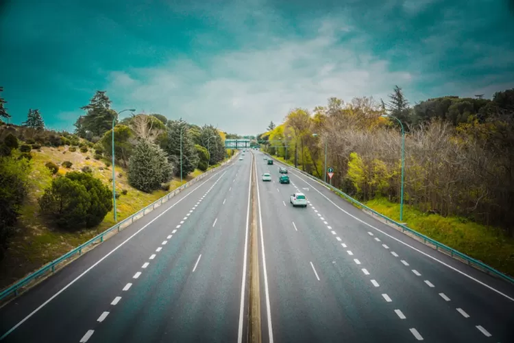 Ilustrasi Arus Mudik Lebaran (Pexels.com)