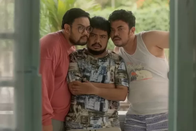 Siap Dimandiin di Publik Intip Sinopsis Film GJLS Ibuku Ibu Ibu (2025) The Real Film Goblok (IMDB)