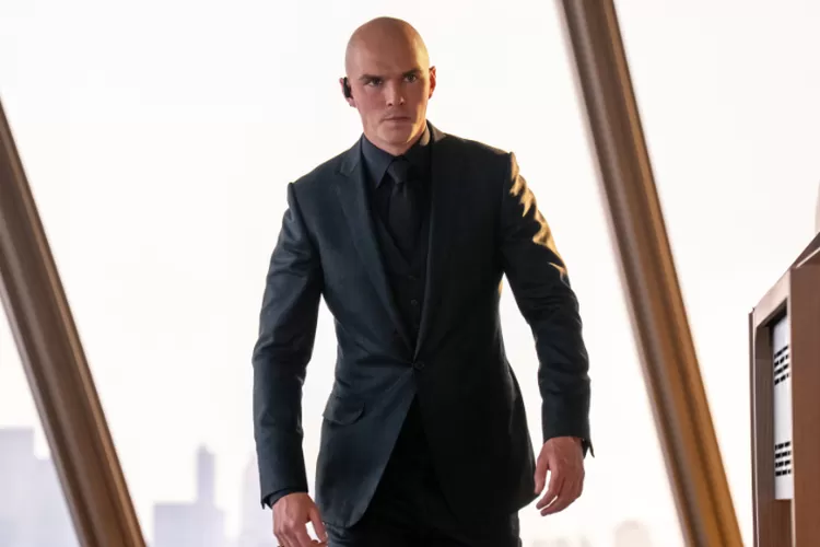 Fakta Menarik di Balik Cast Film Superman (2025) Nicholas Hoult Turut Casting untuk Karakter Superman (IMDB)