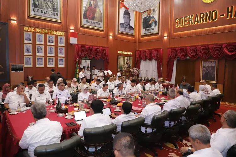 Kabupaten Bogor Siapkan 570 Dapur MBG, Ciptakan 28.500 Lapangan Kerja Baru. (Foto/TIM KOMUNIKASI PUBLIK / DISKOMINFO KABUPATEN BOGOR.)