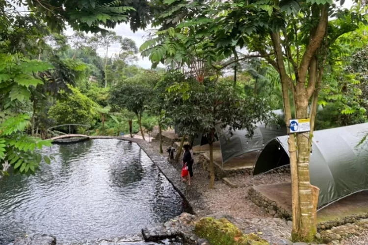 Perkembangan Wisata Lembah Batu Riverside Bogor yang sekarang menjadi wisata favorit di Bogor. (foto/Ahmad Zulfahmy.)