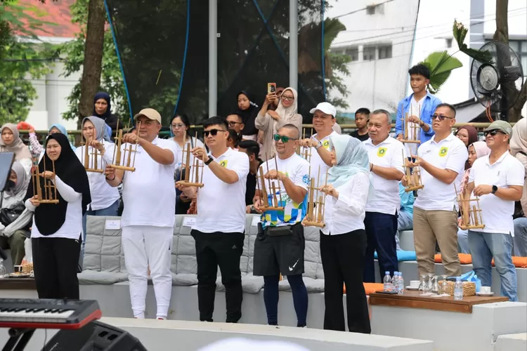 Dorong Kreativitas Anak Muda, Rudy Susmanto Siapkan Revitalisasi Fasilitas Publik di Kabupaten Bogor. (Foto/Humas Kabupaten Bogor.)