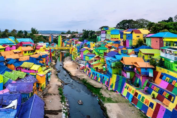 Wisata Kampung Warna-Warni Jodipan Kota Malang, Dari Kumuh Menjadi Desa ...