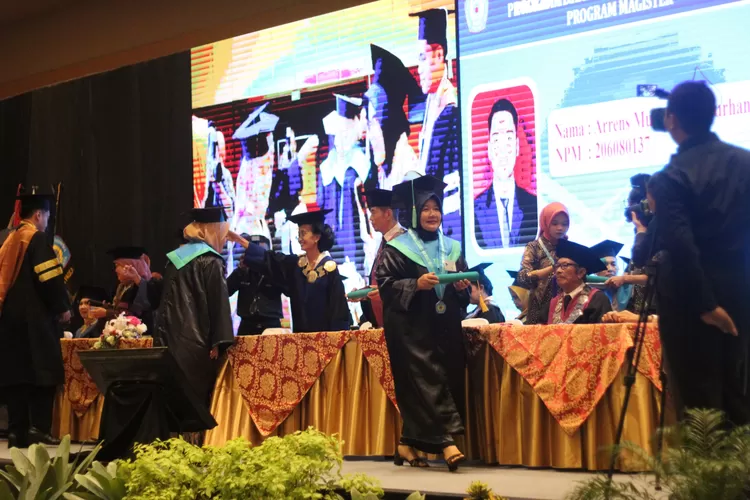 Urindo secara konsisten dan komitmen tinggi dengan mengembangkan program pusat kajian keluarga dan kelanjutusiaan.  (DOK.URINDO)