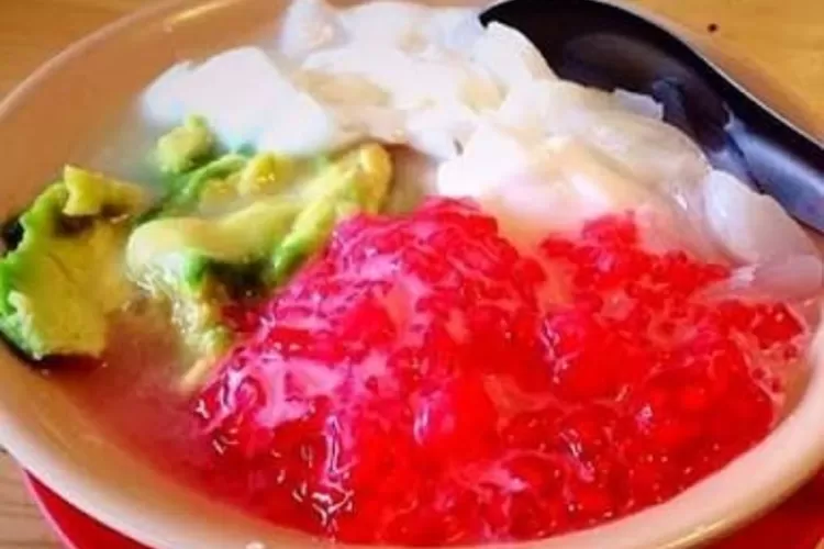 Es Sekoteng menjadi salah satu jajanan legendaris yang wajib dicicipi ketika berkunjung ke Bogor (Instagram @es_sekoteng_bogor_permai)