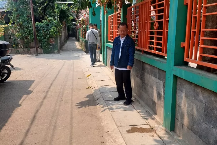 Pembuatan drainase saluran yang sudah selesai di Kelurahan Baktijaya (Gabriel Omar Batistuta)