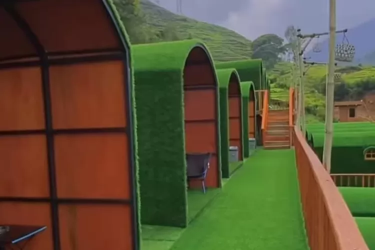 Ecopark Curug Tilu, kini hadir penginapan terbaru bernama Hobit dengan desainnya yang unik (Tangkapan layar Instagram @ecoparkcurugtilu.official)